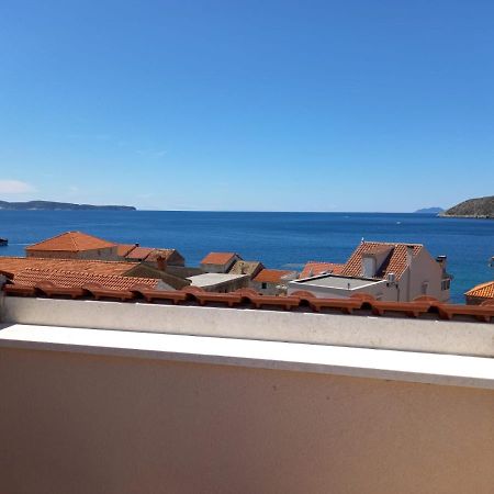Seaview Suites Ondina Komiža Exteriér fotografie