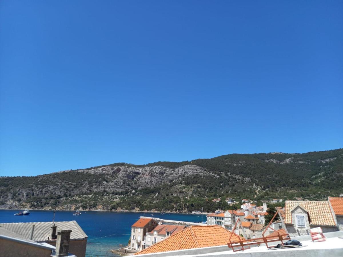 Seaview Suites Ondina Komiža Exteriér fotografie