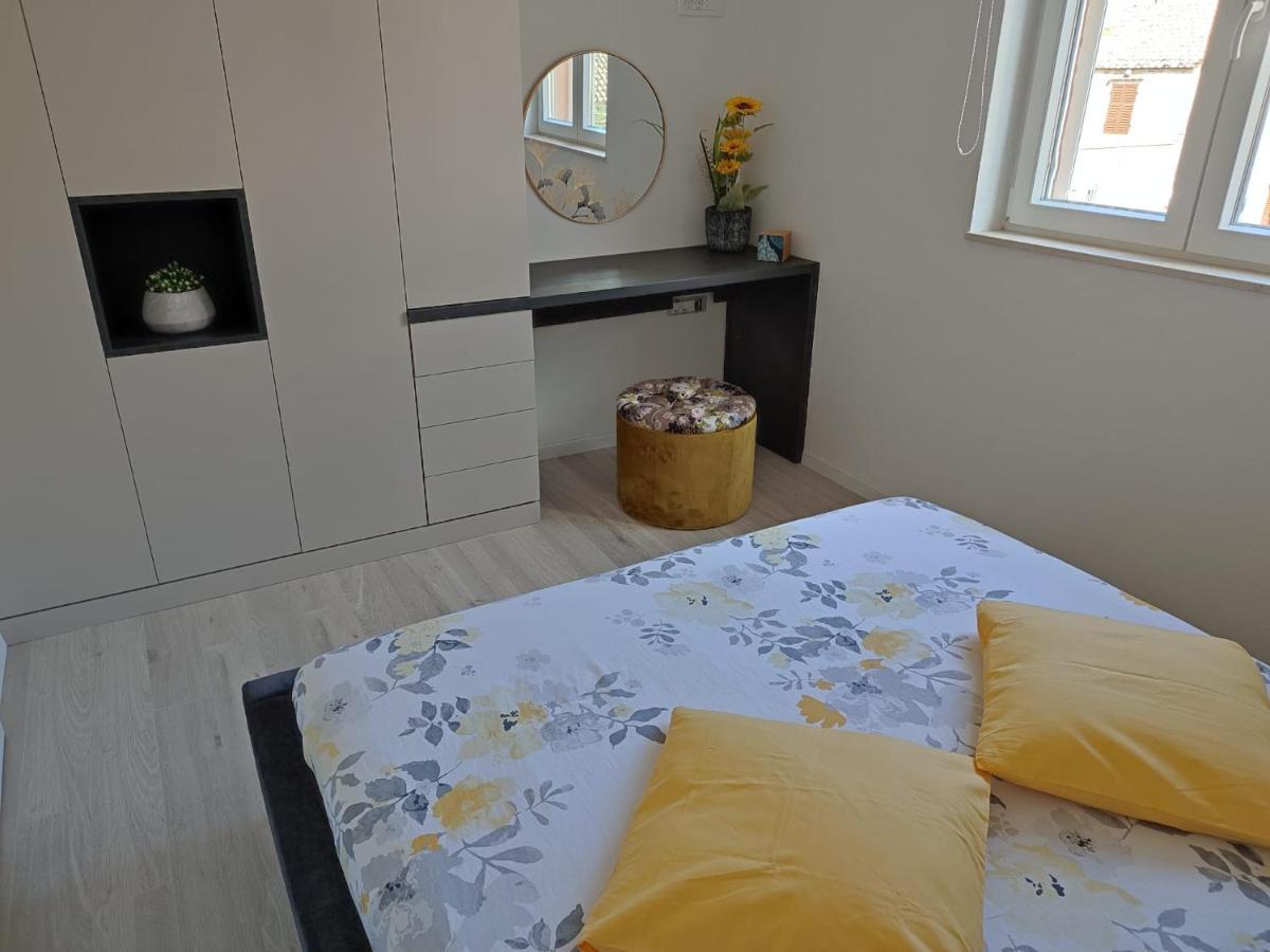 Seaview Suites Ondina Komiža Exteriér fotografie